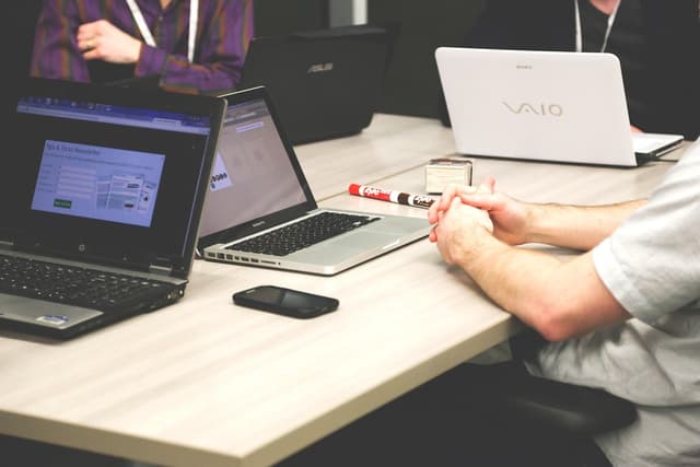 A quinta pergunta é a que ninguém consegue responder sem abrir o repositório