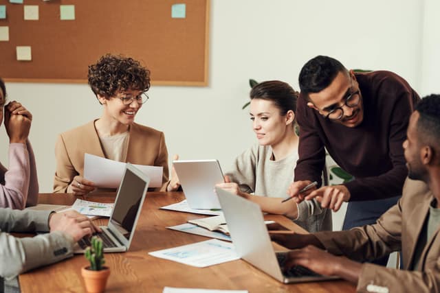 A daily green for weeks straight is a sign of fear, not health — what matters happens outside the meeting